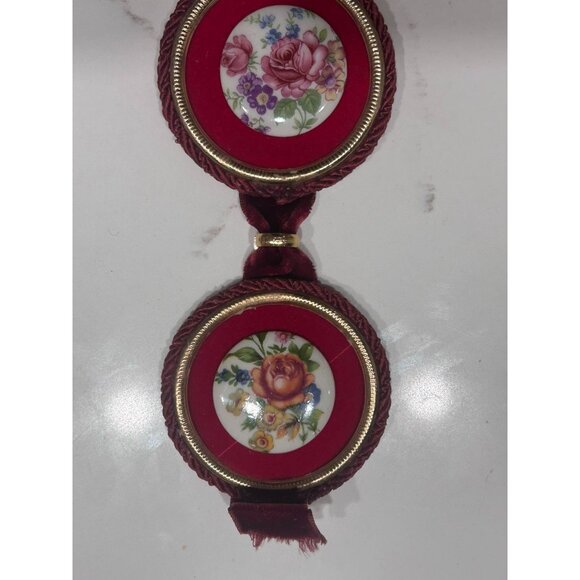 Hand Painted Porcelain Wall Plates Red Ceramic Plate With Glass Wall Decoration - Picture 1 of 6
